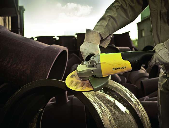 2200W - 230mm Large Angle Grinder