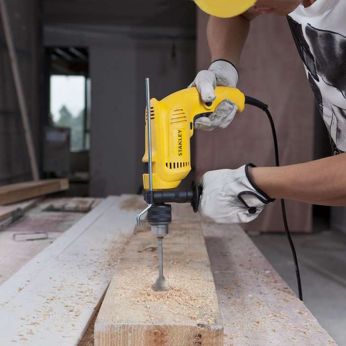 600W - 13mm Precussion Drill + Chuck Key
