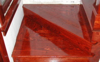 Synthetic-varnish